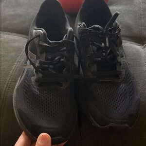 Women’s  Black Athletic Shoes